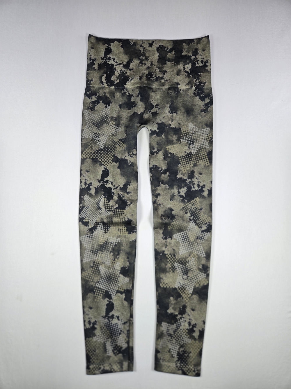 M. Rena Green Camo Stars Seamless High Rise Leggings One Size Made In USA